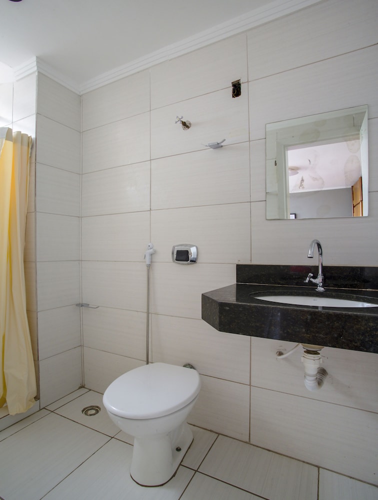 OYO Hotel La Rocca 42/44