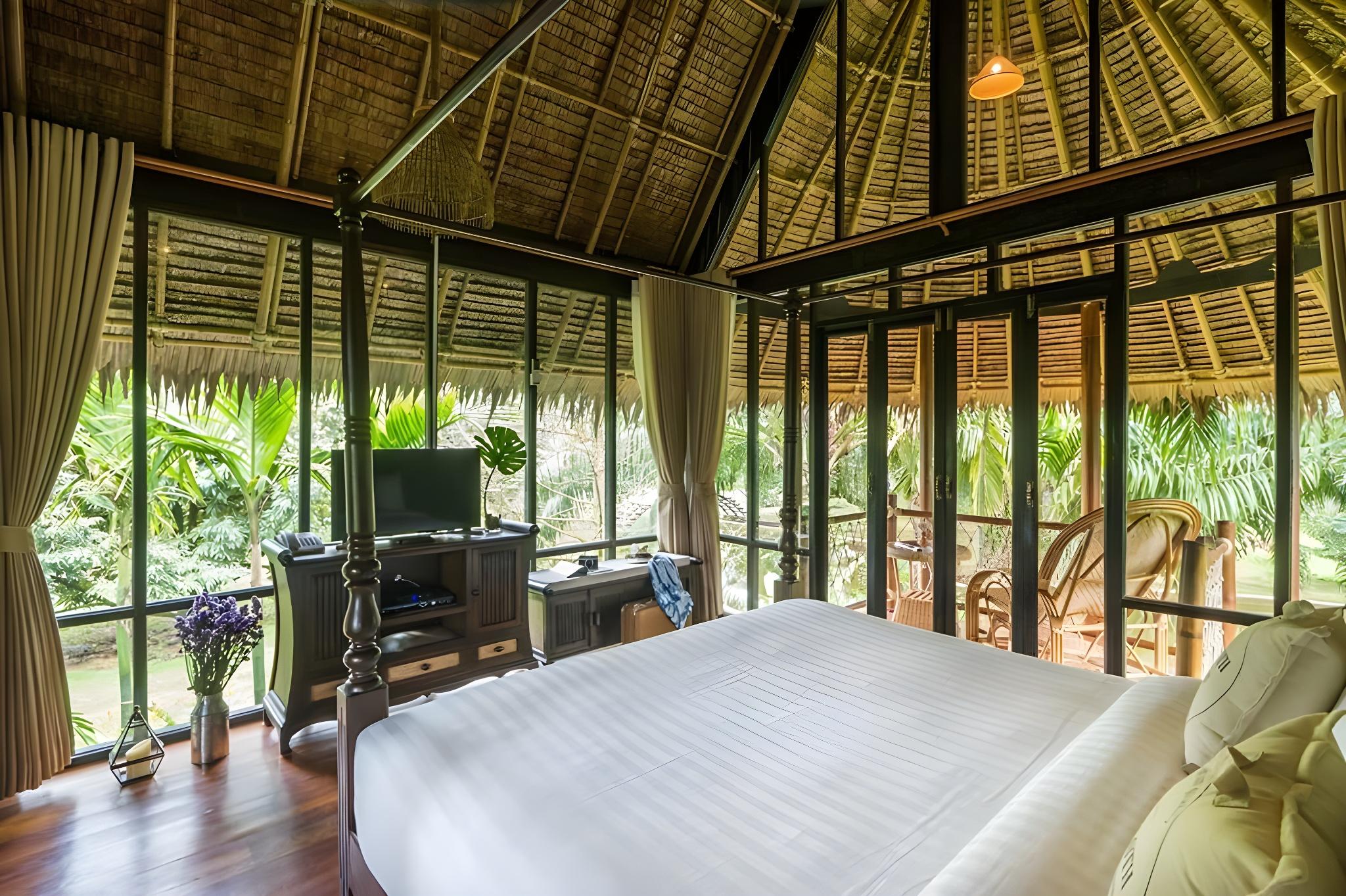 Deluxe, Double Bed, Garden View