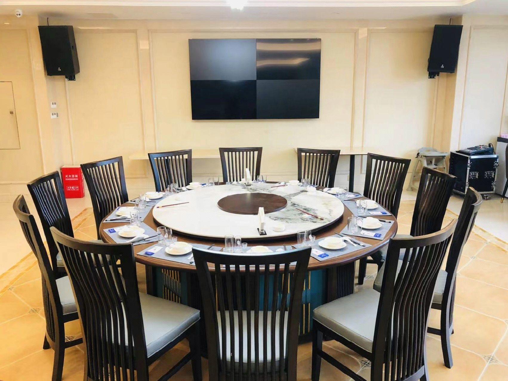 Vienna International Hotel (Optics Valley Plaza, Wuhan) 28/29