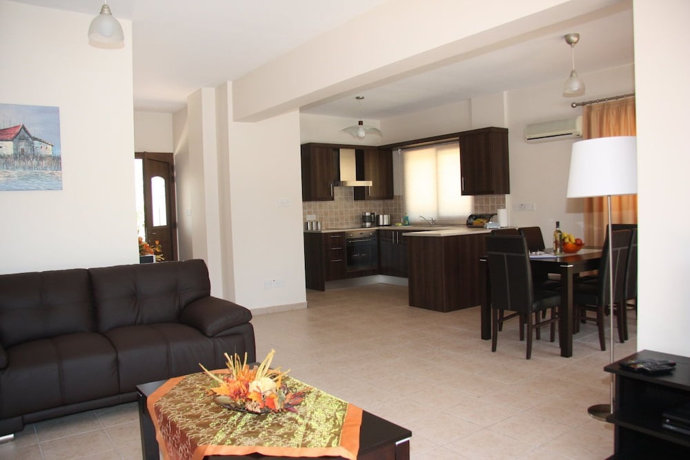 Vineland Holiday Villas 19/48