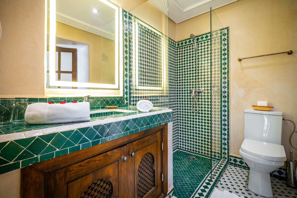 Riad L Etoile D Orient 74/75
