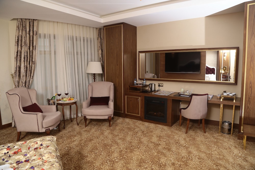 Vivaldi Park Hotel 60/66