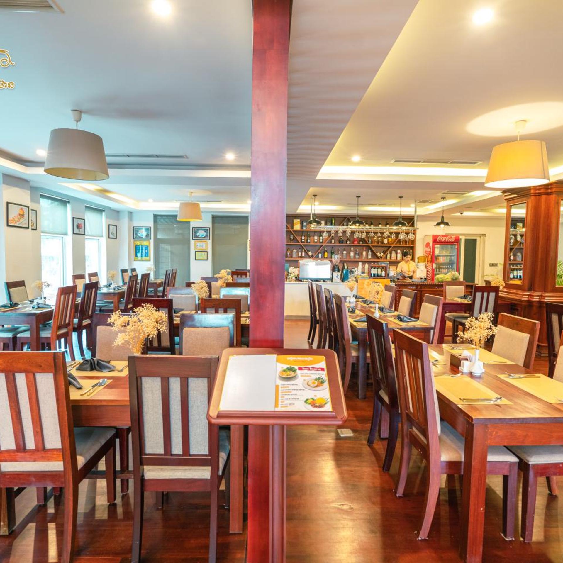 LBN Asian Hotel 32/50