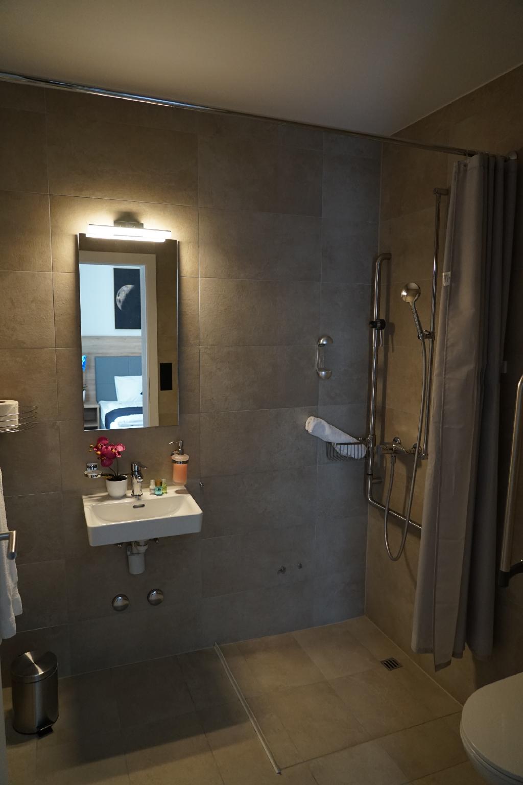 Centra Hotel Winterthur 37/37