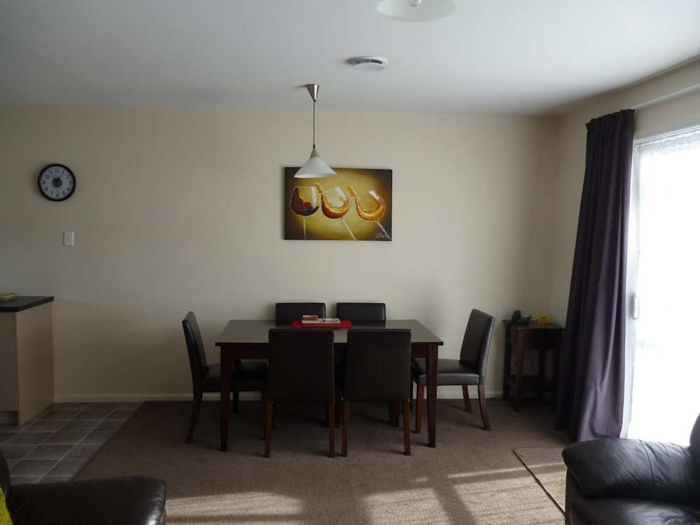 Cashel Court Motel 21/31