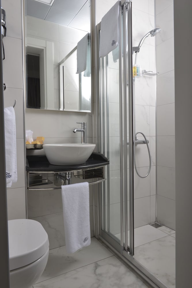Ten Rooms Istanbul 45/47