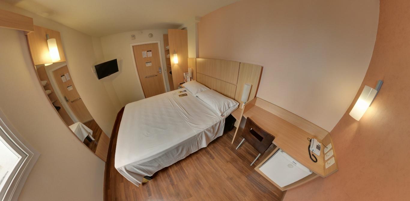 Room, Accessible