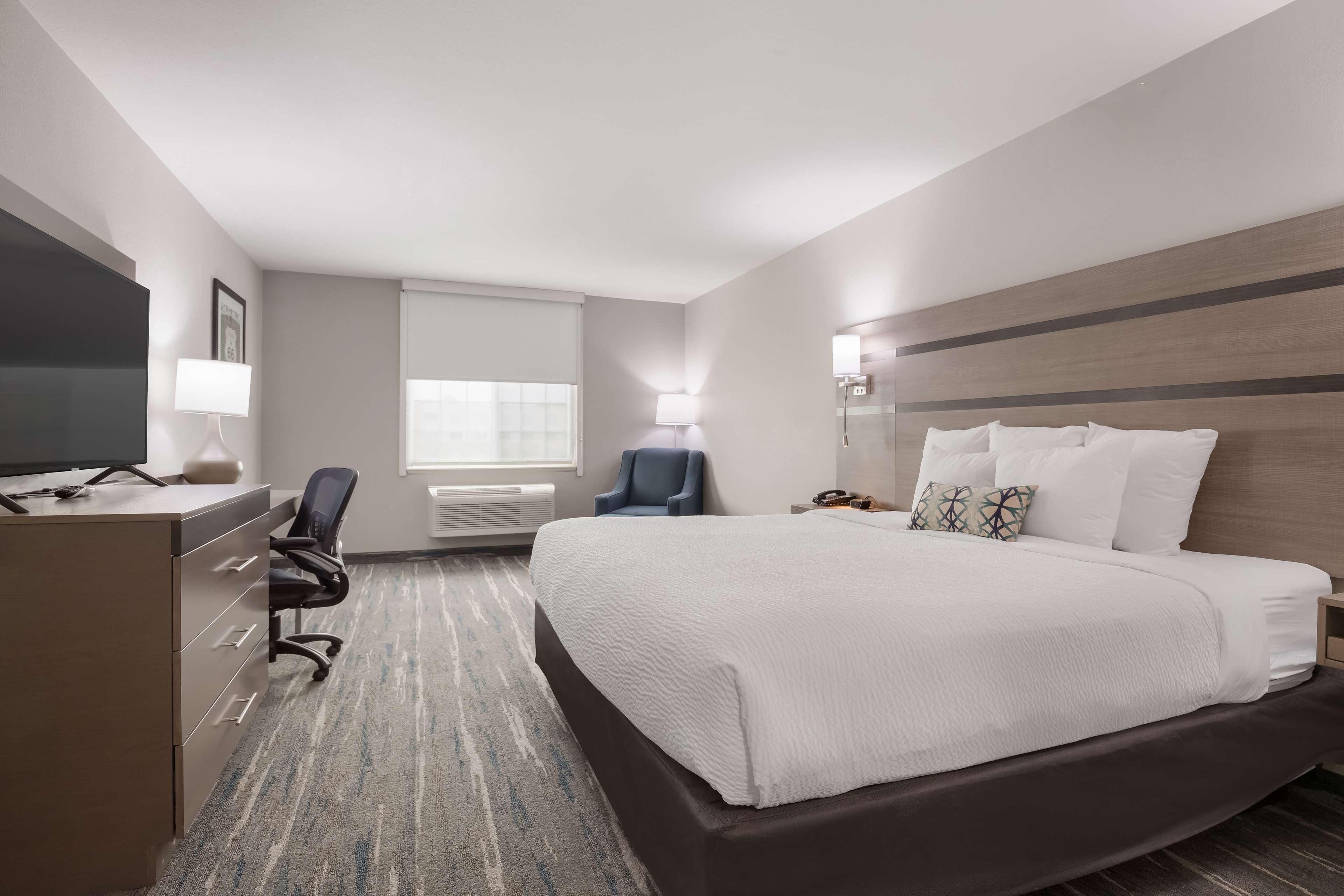 Room, King Bed