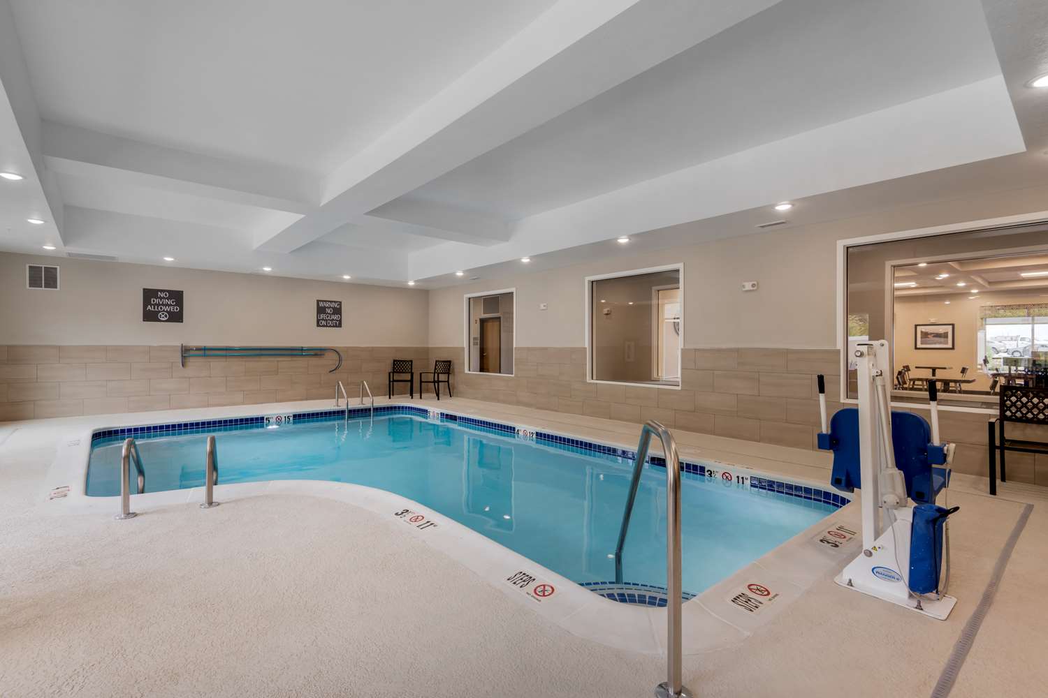 Best Western Plus Rumford Falls 8/20
