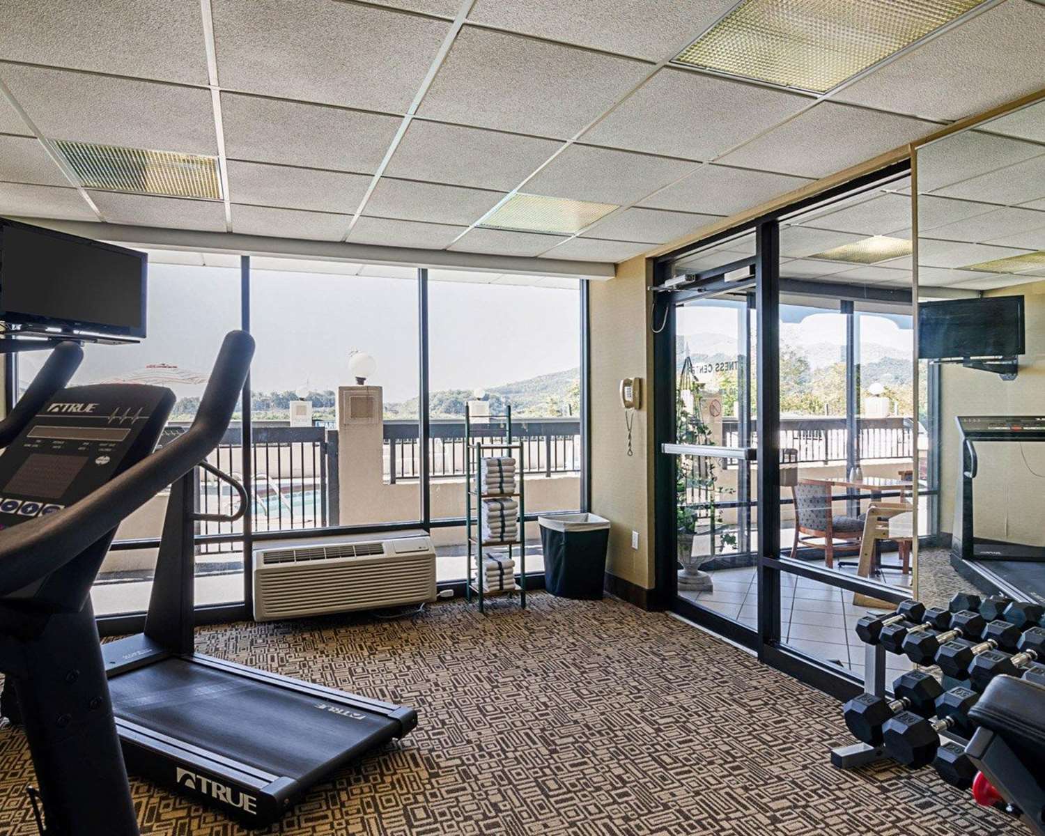 Quality Inn Troutville Roanoke North 23/43