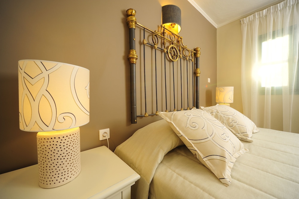 Mythos Suites Hotel 17/68