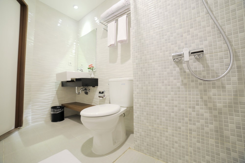 Ozone Hotel Pantai Indah Kapuk 25/25