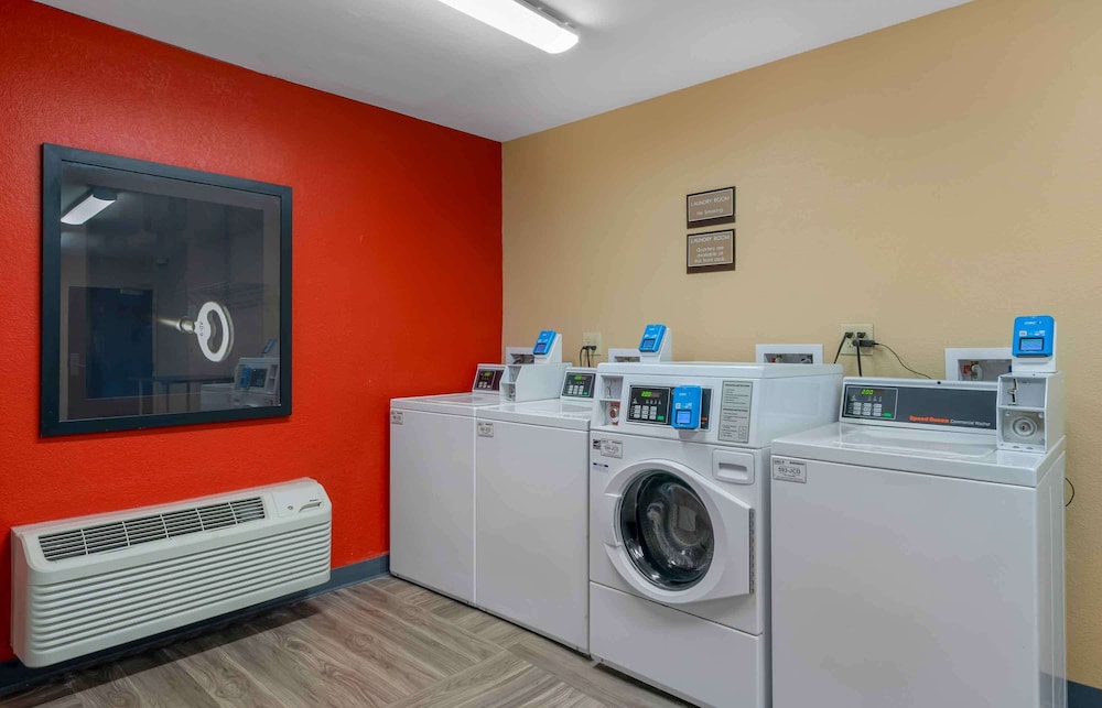 Extended Stay America Suites St Petersburg Clearwater ExecDr 48/53