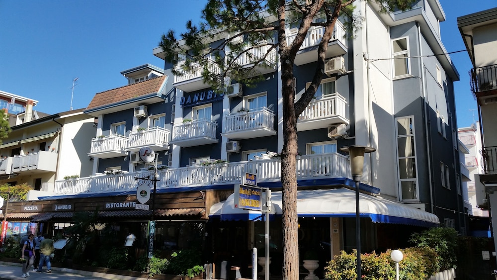 Danubio Hotel 2/33