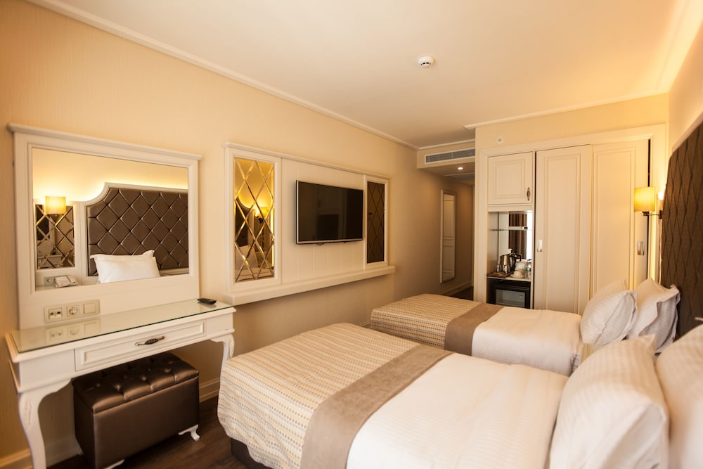Miss Istanbul Hotel & Spa 14/48