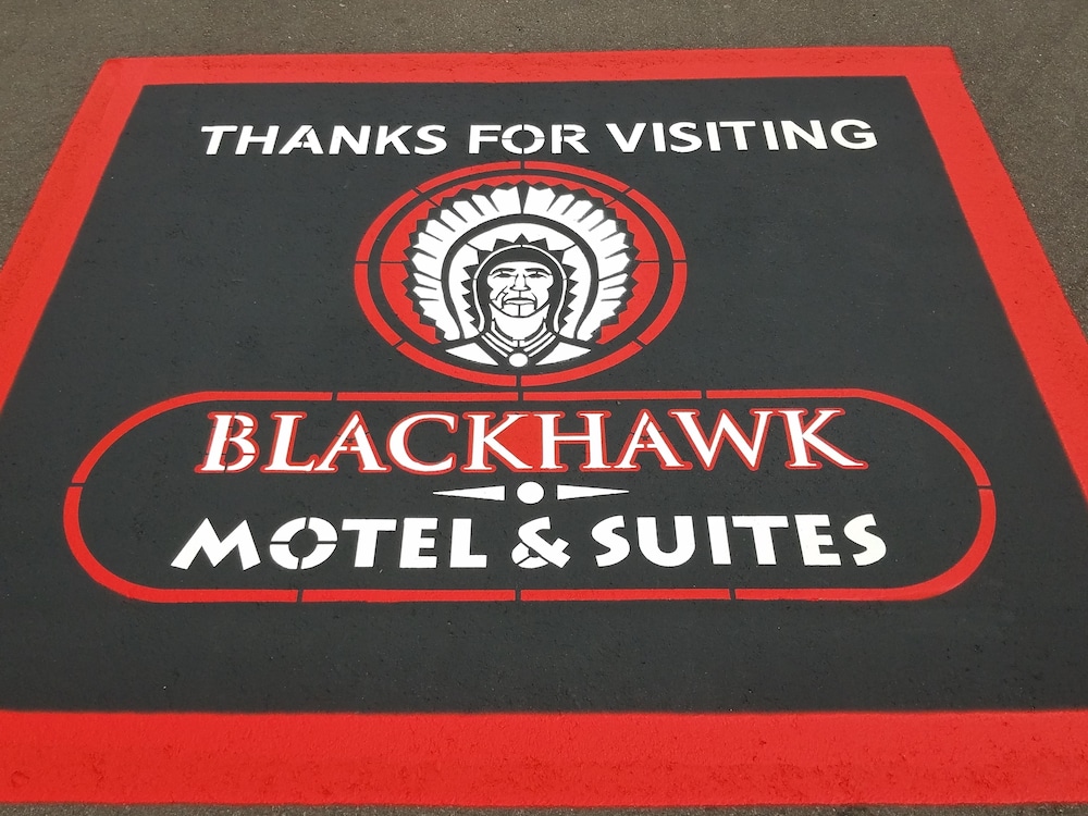 Black Hawk Motel 13/50