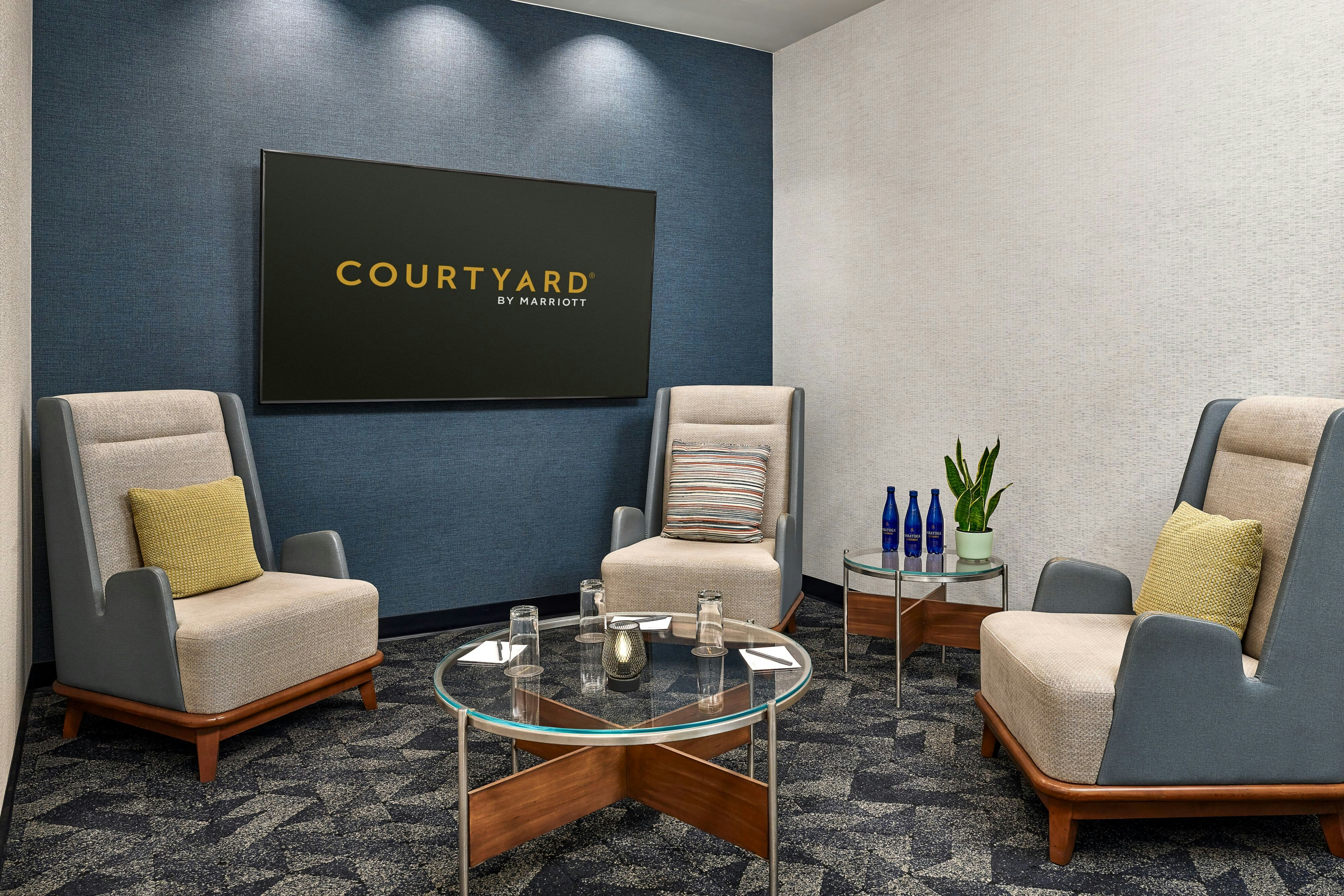 Courtyard By Marriott San Diego Mission Valley/Hotel Circle 5/26