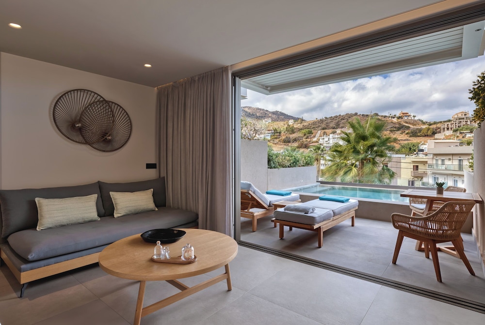 Castello Infinity Suites - Adults Only 132/158