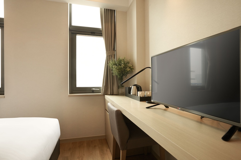 MAYPLACE SEOUL DONGDAEMUN 53/54