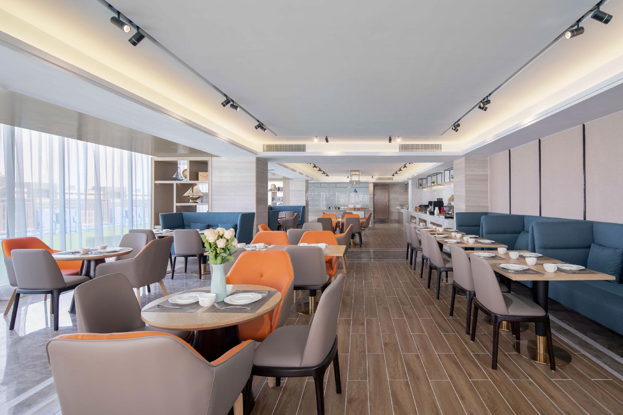 Kyriad Marvelous Hotel (Dongguan Dalang Textiles Exhibition Center) 38/42