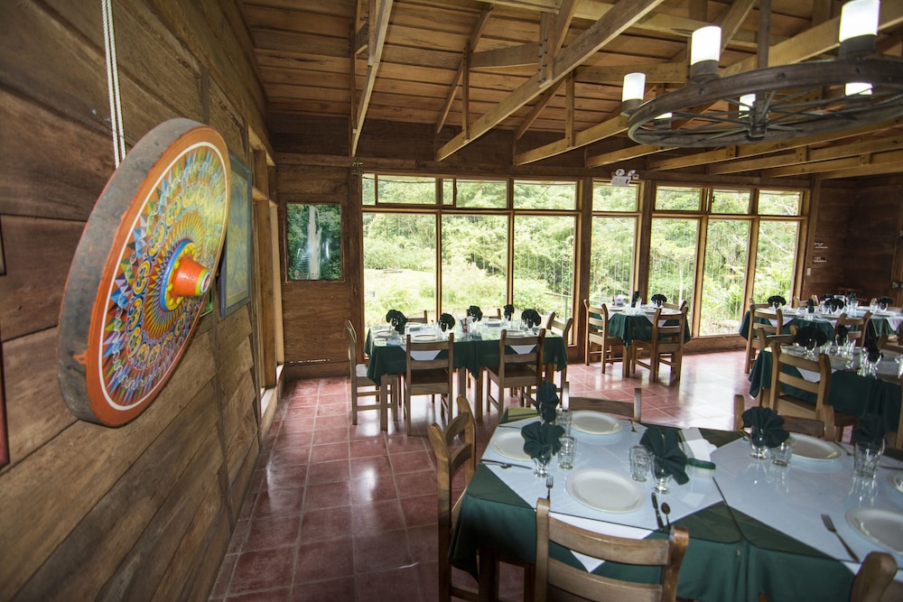 Bosque de Paz Lodge y Reserva Biologica 42/58