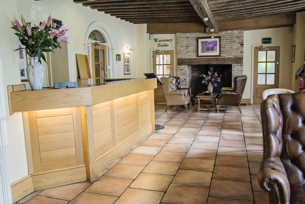 The Waveney House Hotel 5/58