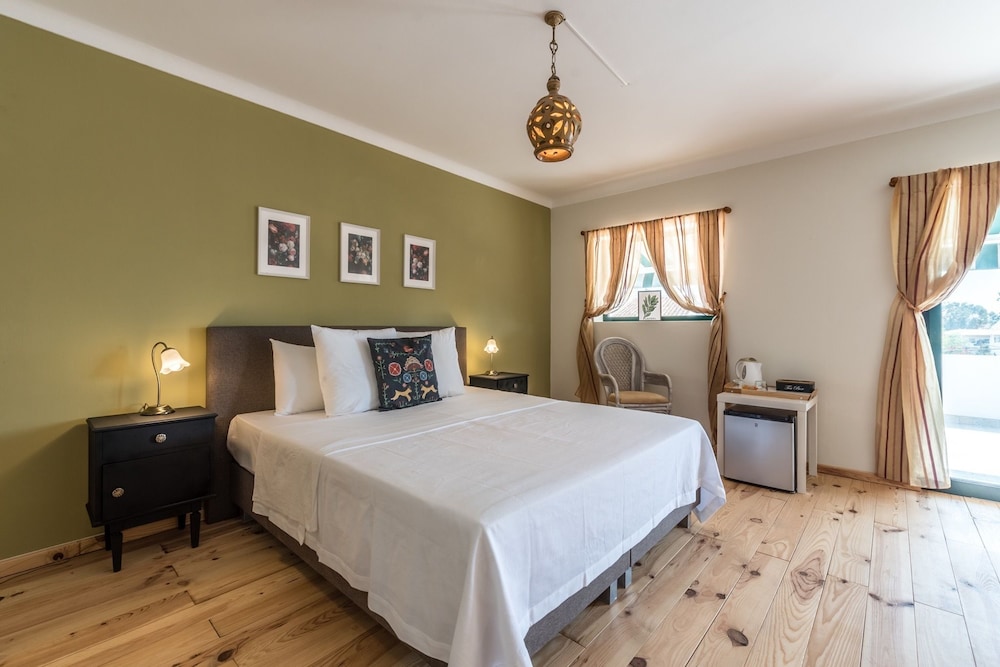 Quinta Da Paz Boutique Bed And Breakfast 11/46
