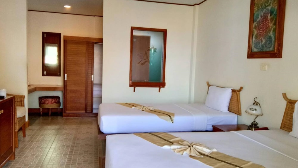 Golden Pine Beach Resort and Spa 8/61