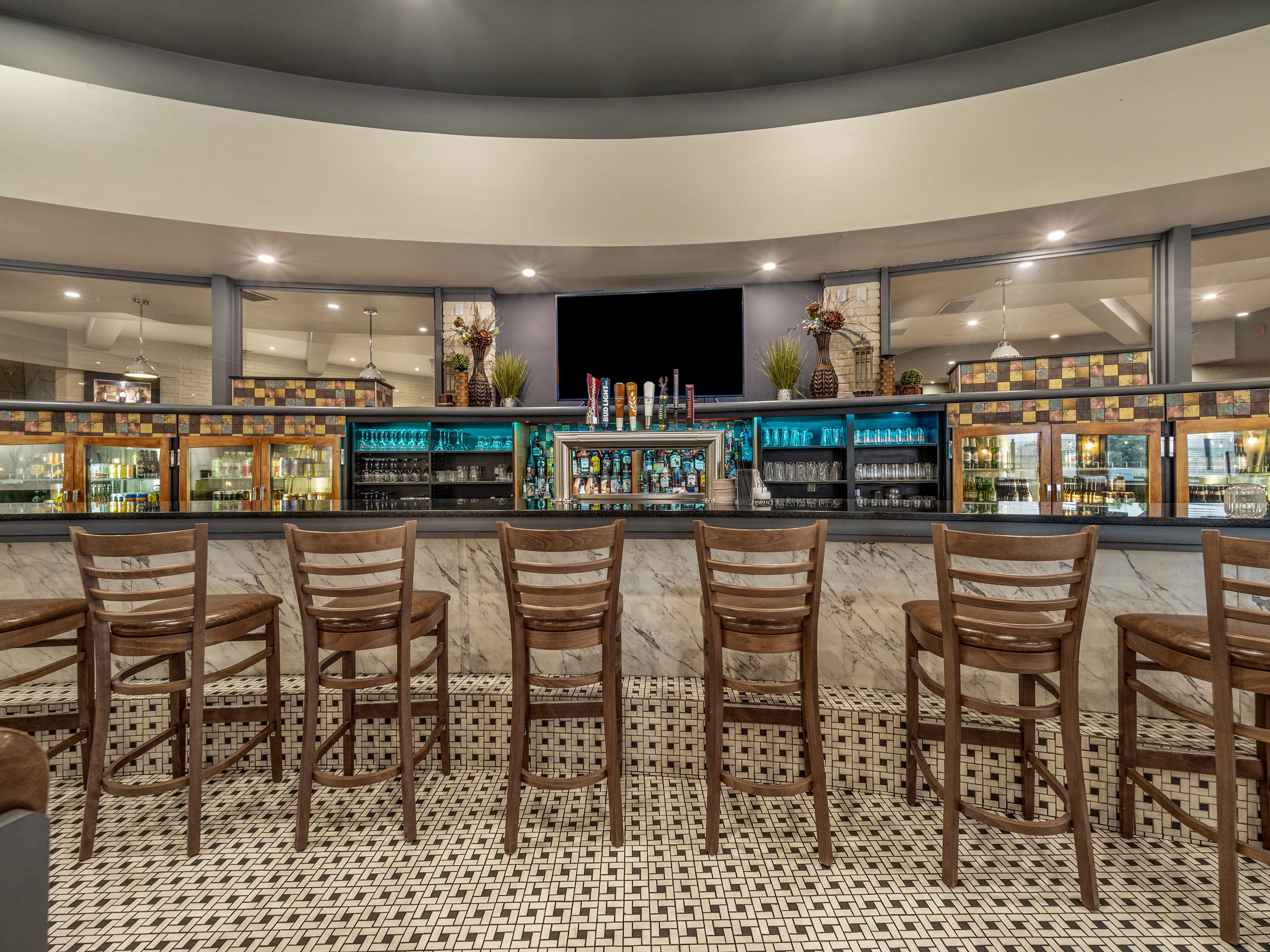 HOLIDAY INN LETHBRIDGE 30/50