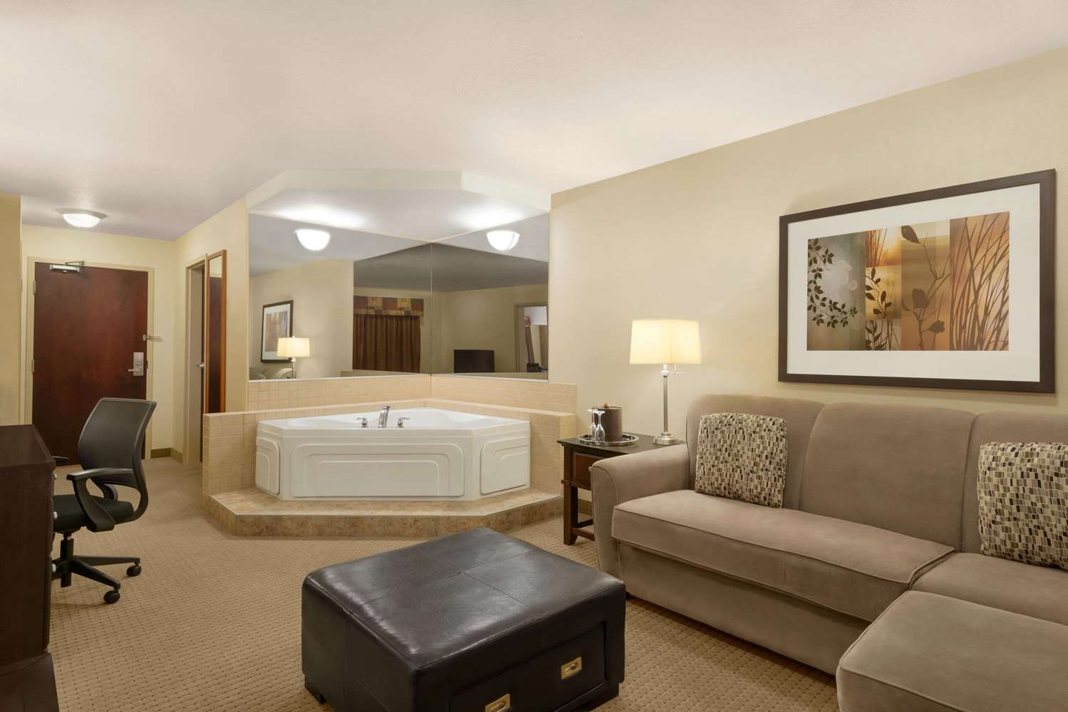 Ramada By Wyndham Drayton Valley 4/26
