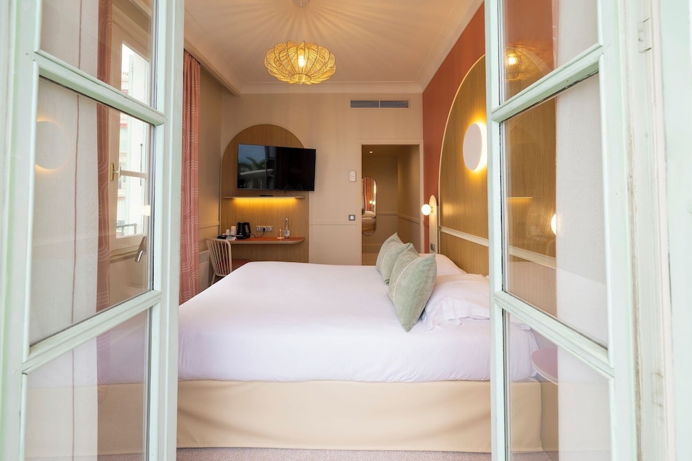 Hotel Vacances Bleues Le Balmoral 29/75