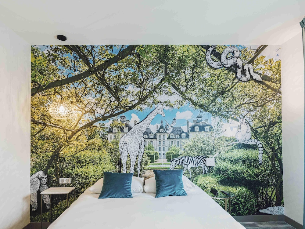 Ibis Styles Contres Cheverny 43/46