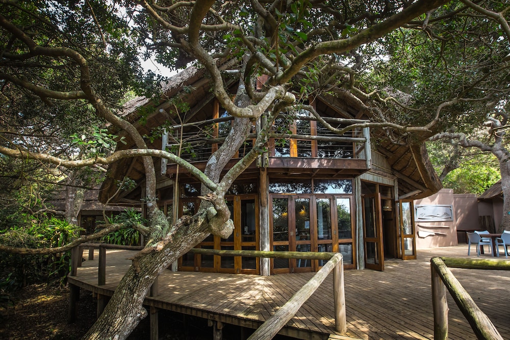 Thonga Beach Lodge 3/50