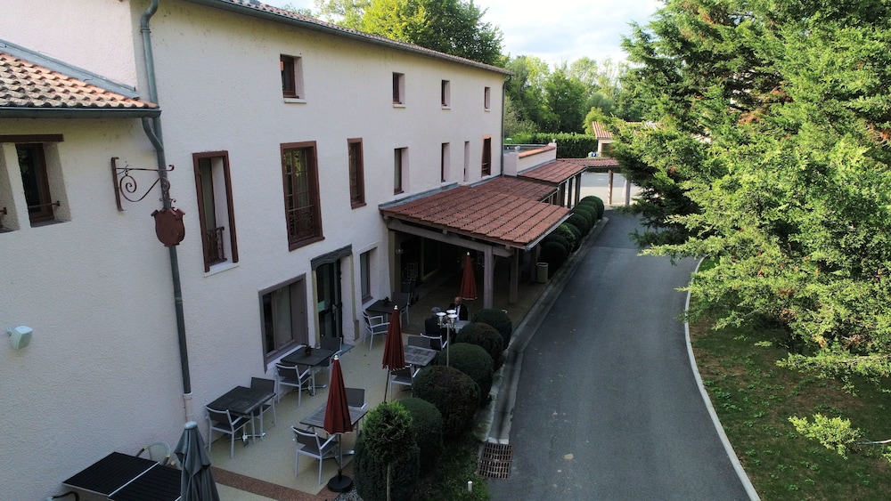 Clos St Eloi, The Originals Relais 6/51