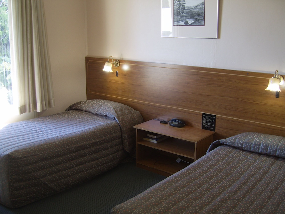 Garden Motor Inn 21/71