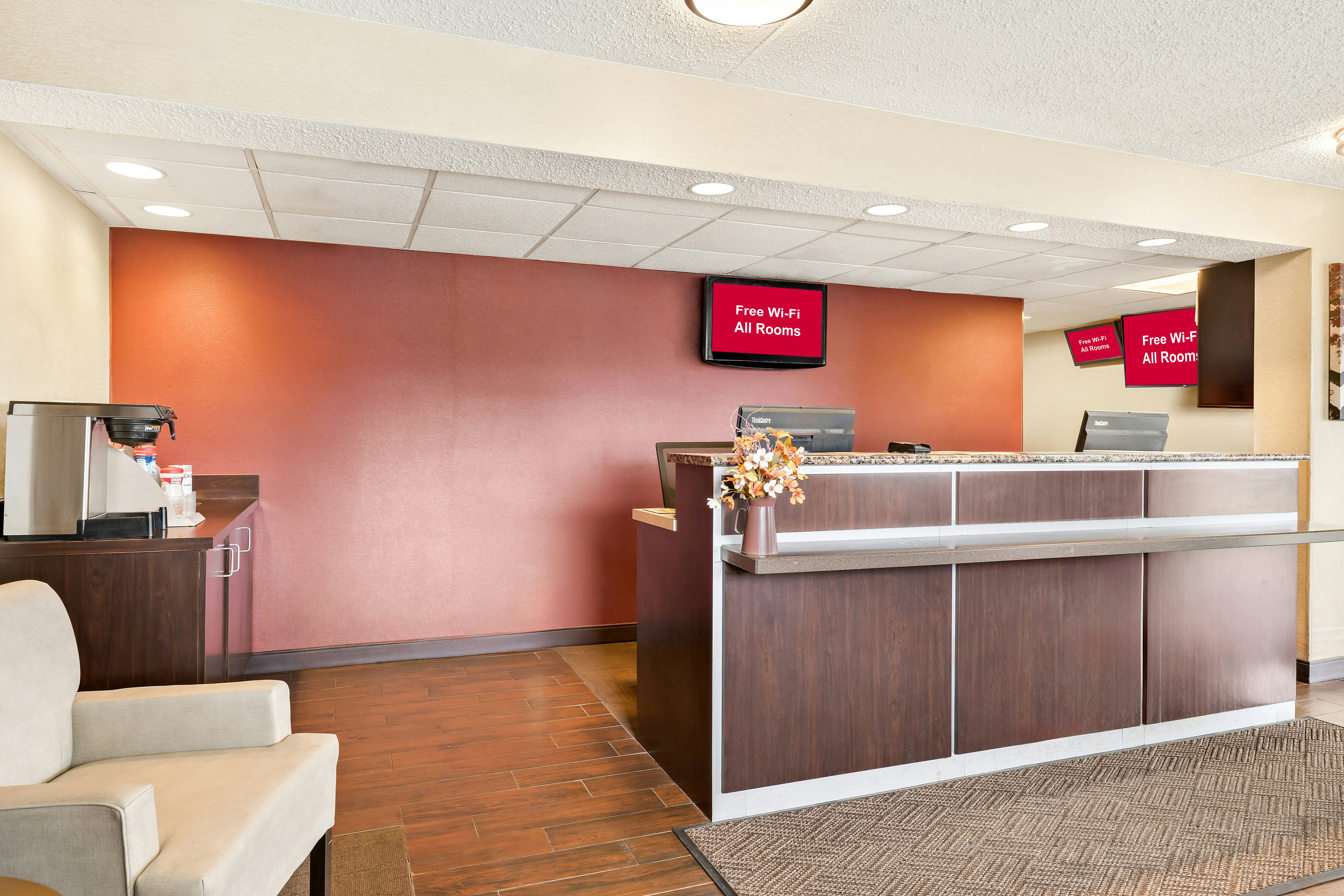 Red Roof Inn Allentown Airport 3/23