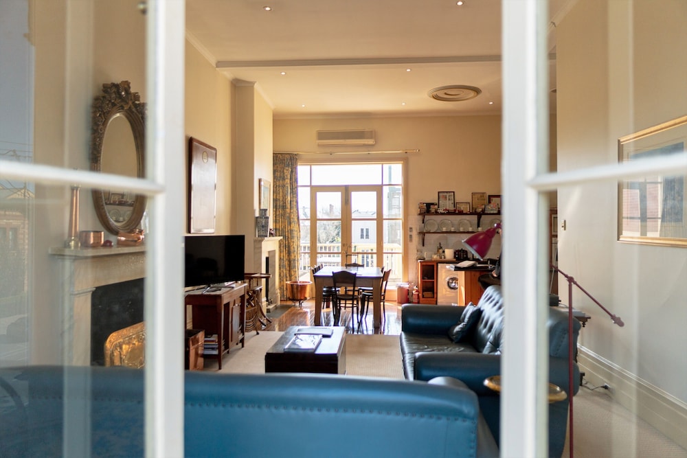 Fire Station Inn(Apartment) 35/50