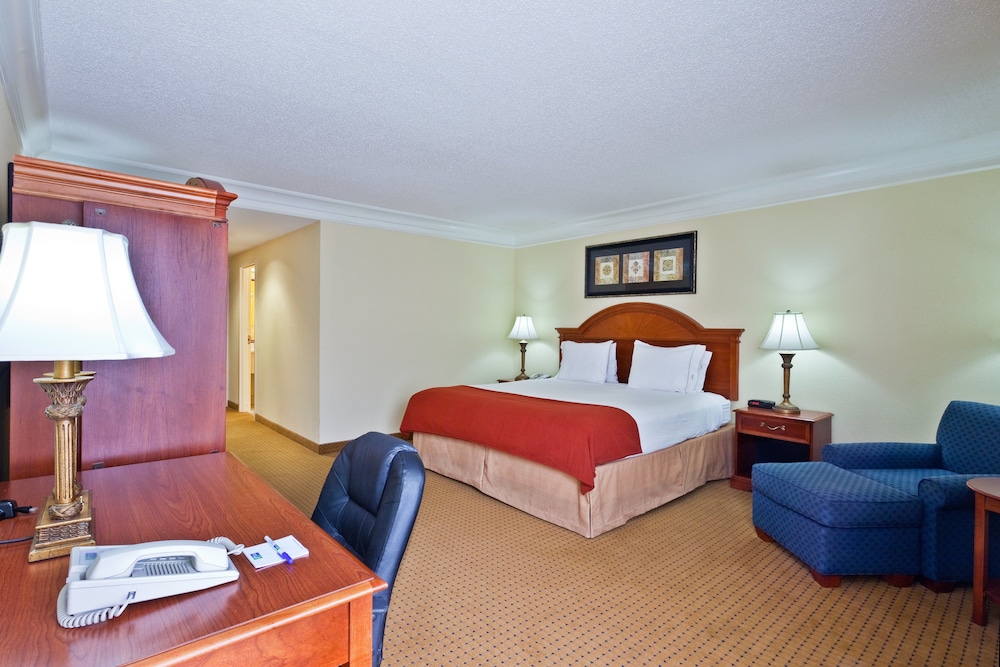Holiday Inn Express Ringgold 13/44