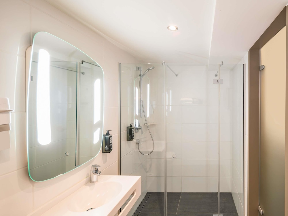 Ibis Munchen City Hotel 76/77