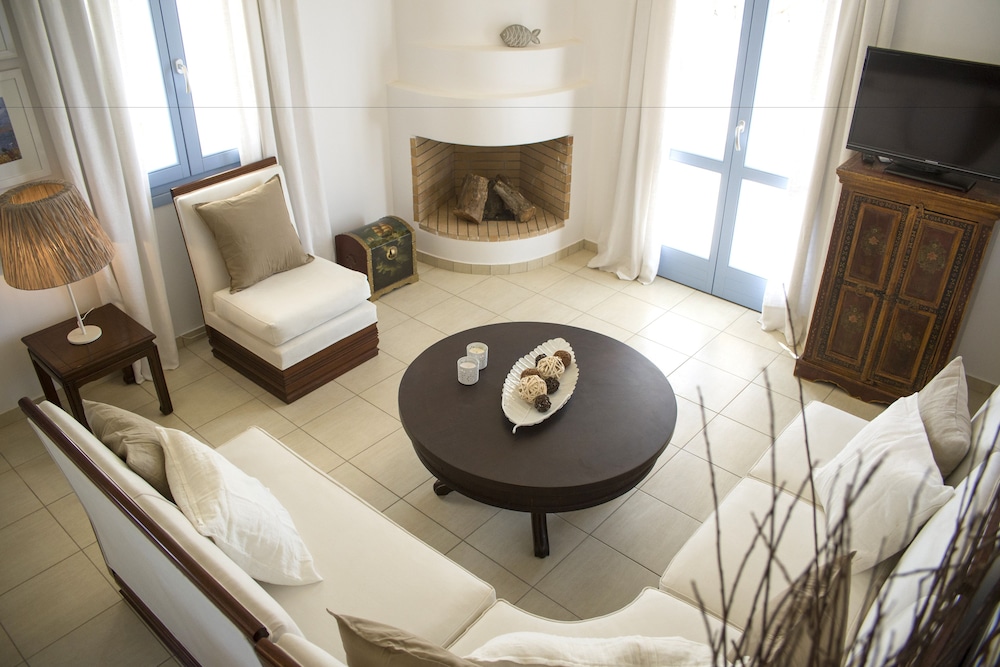 Naxian Resort 30/50