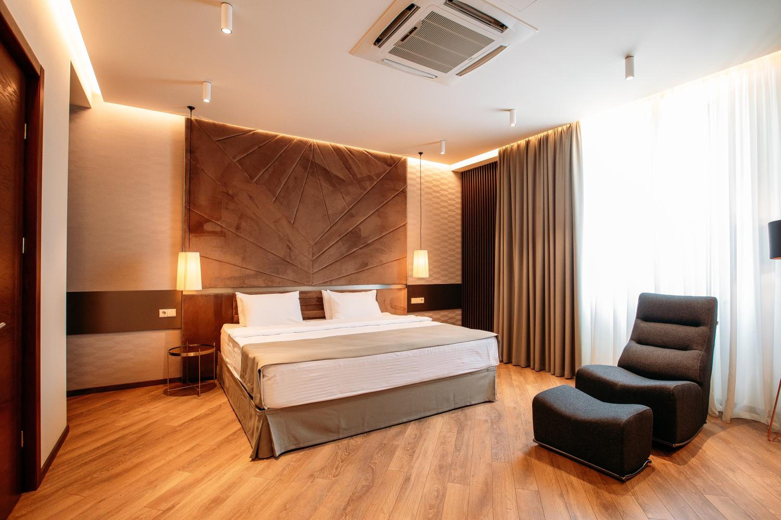 Hotel Tbilisi Tower 6/50