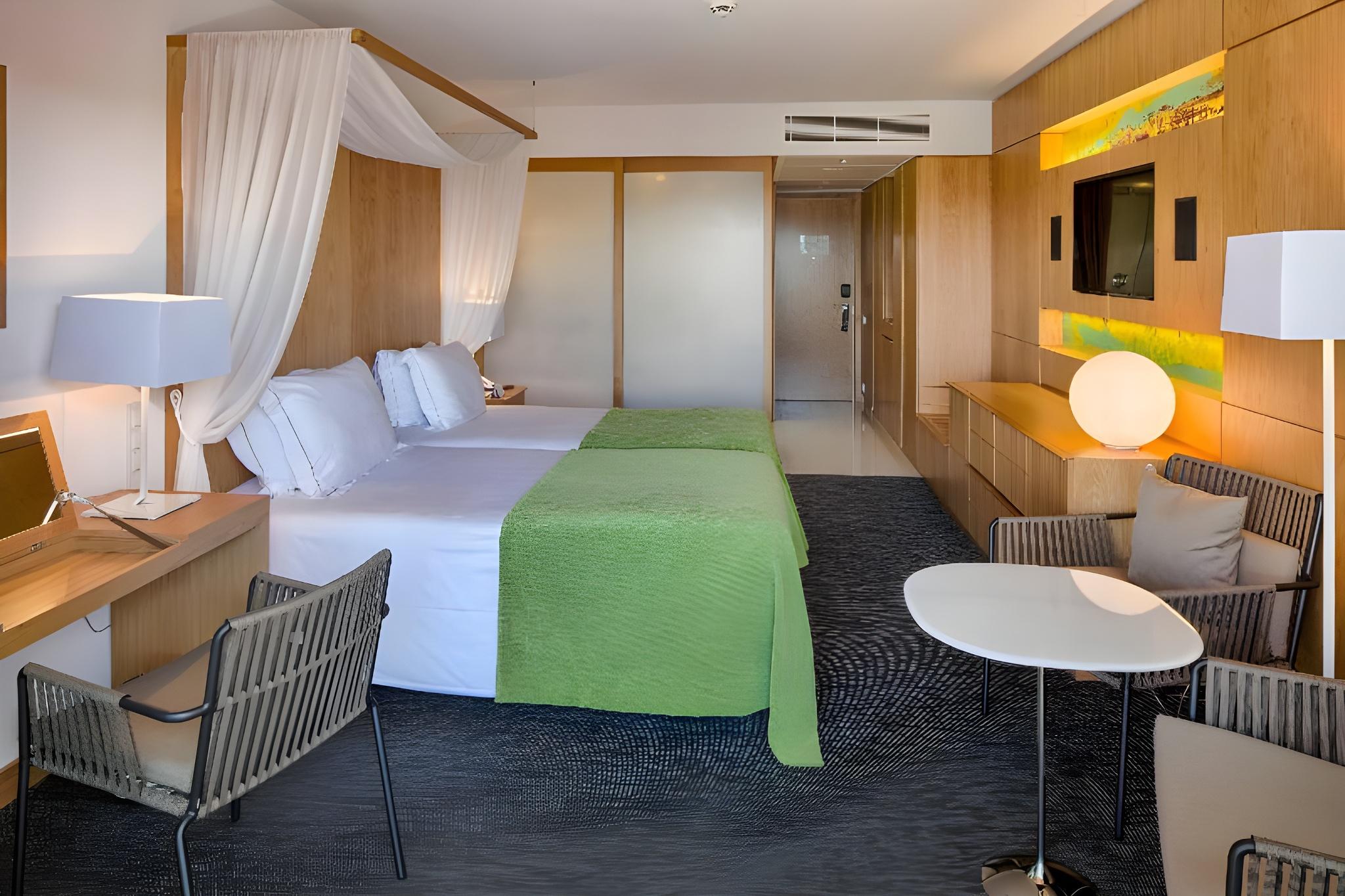 Resort, Deluxe, Single, Double Bed