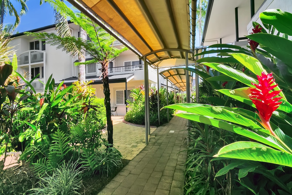 Cairns Reef Apartments Motel 65/71