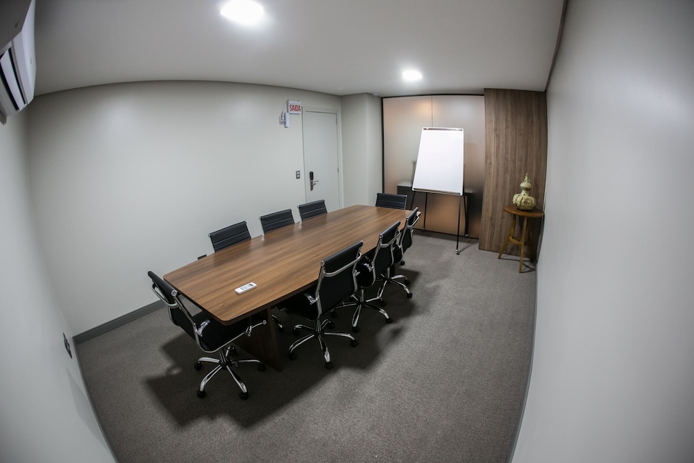 Tri Hotel Premium Criciuma 55/60