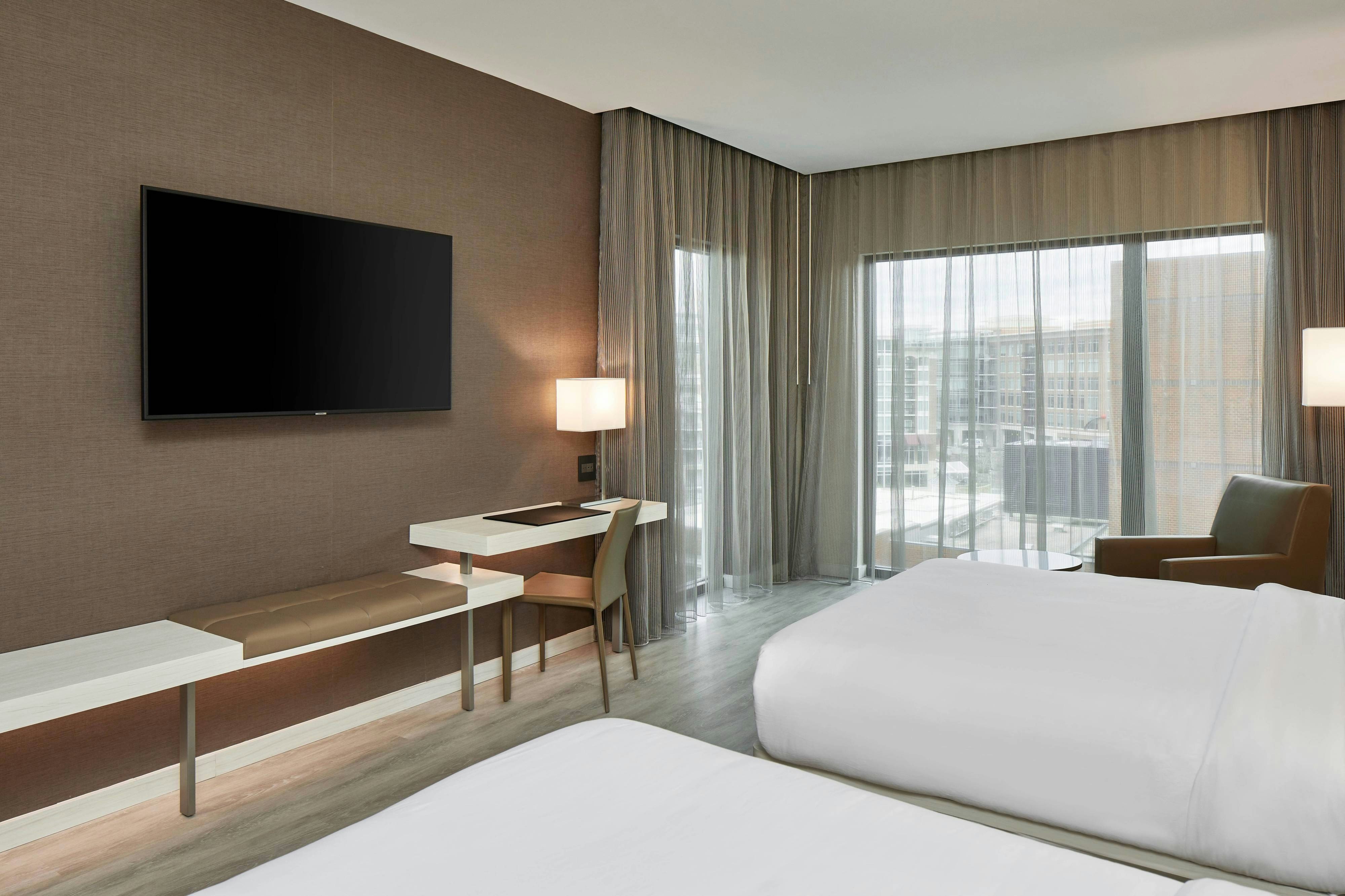AC Hotel by Marriott Greenville 11/50