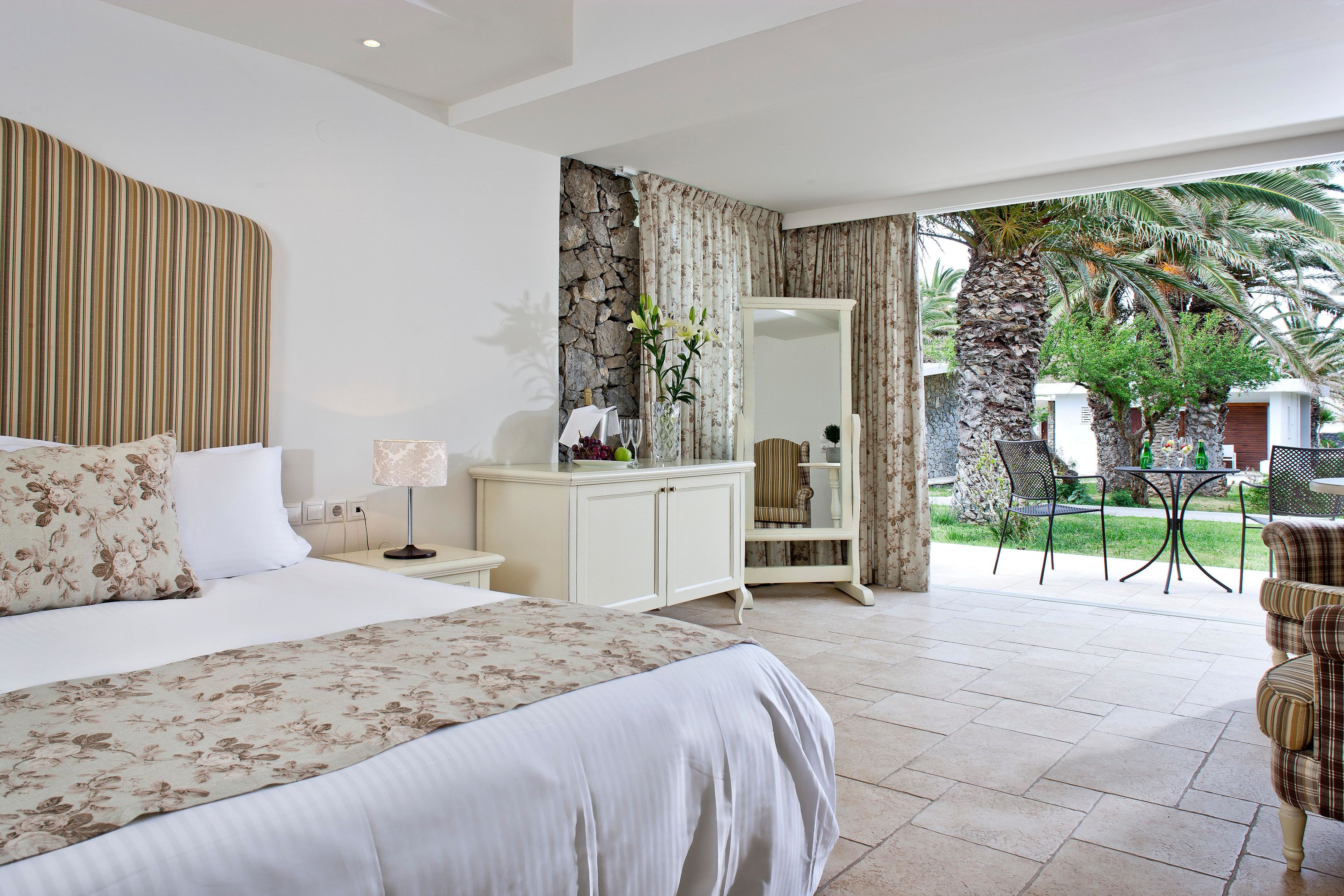 COMFORT, FAMILY, BUNGALOW