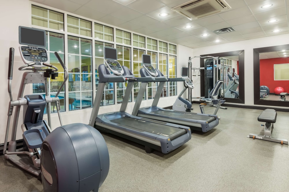 Homewood Suites by Hilton Holyoke-Springfield/North, MA 33/77