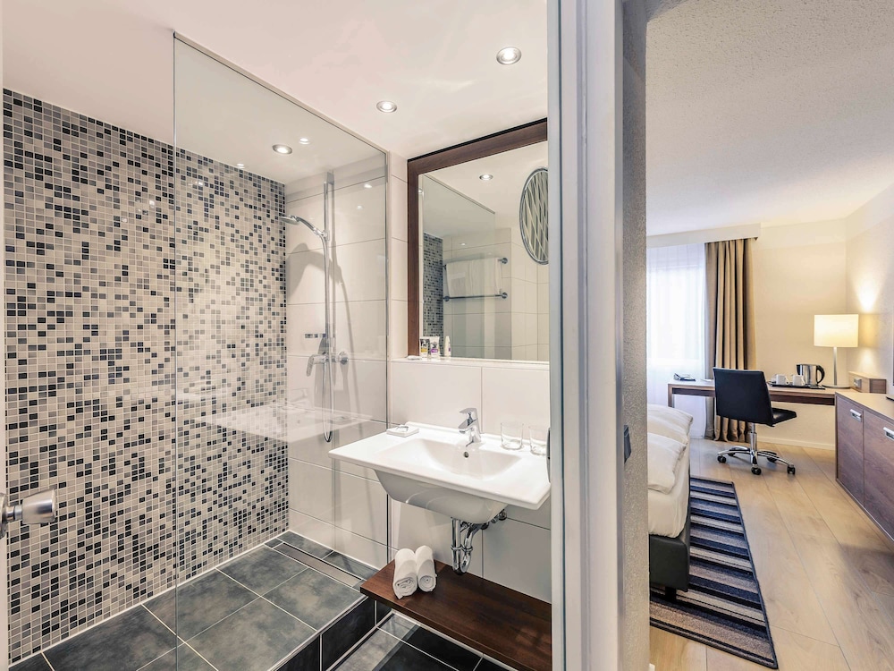 Mercure Hotel Aachen Europaplatz 11/77