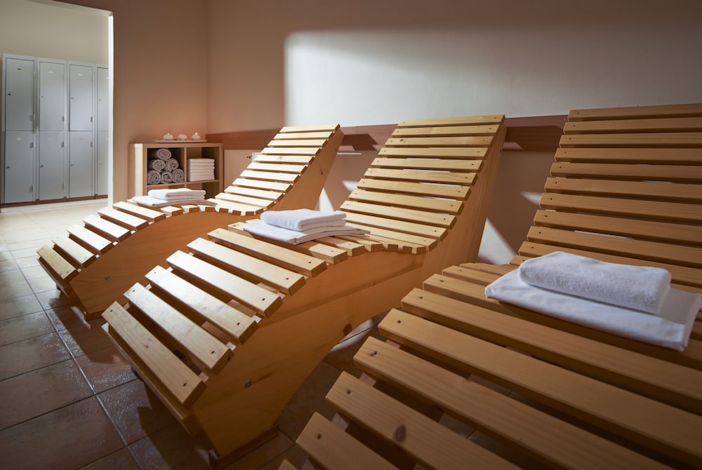 Wellness Hotel Svornost 55/69