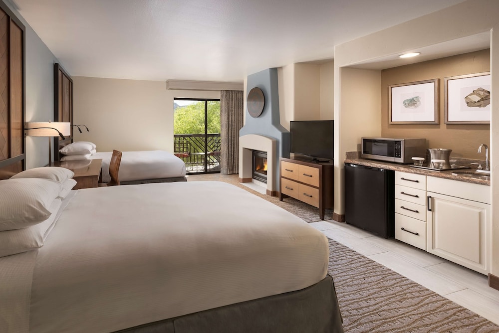 Hilton Sedona Resort At Bell Rock 16/82